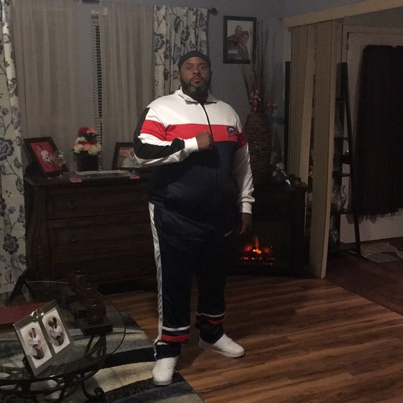 Sweat suits - Picture 1 of 2